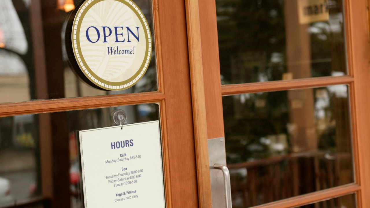 Tips on navigating your business when operating at a loss